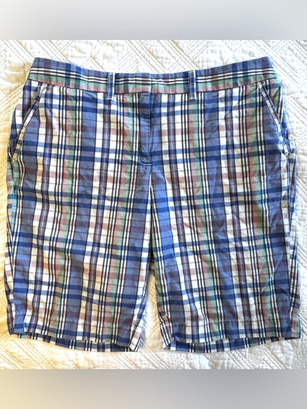 LL Bean Women’s Plaid Favorite Fit Bermuda Shorts Size 12 Blue Pink Green